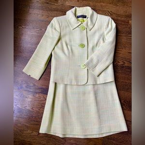 Tweed Dana Buchman suit